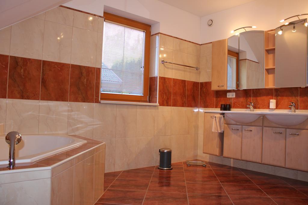 Chalet Muehle Langenfeld Room photo
